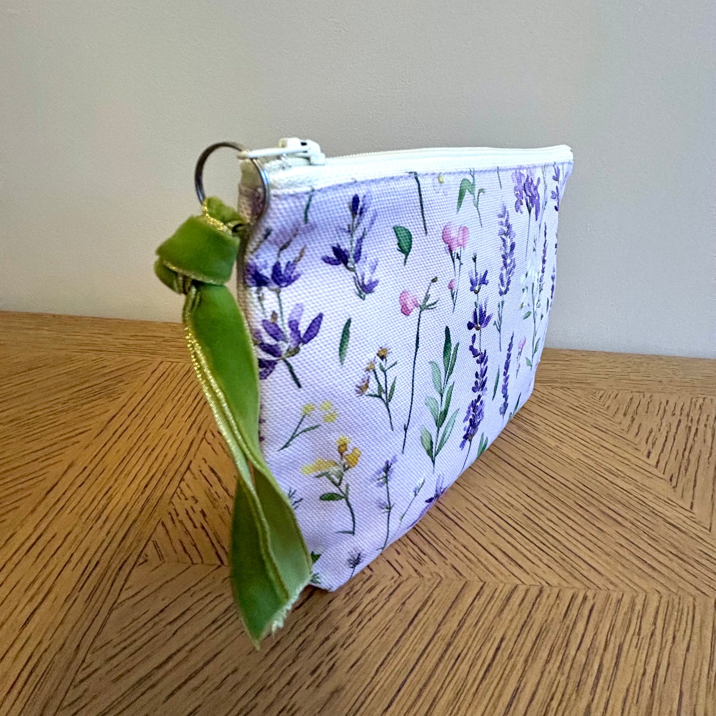 Toiletry bag in lavender print | made in UK